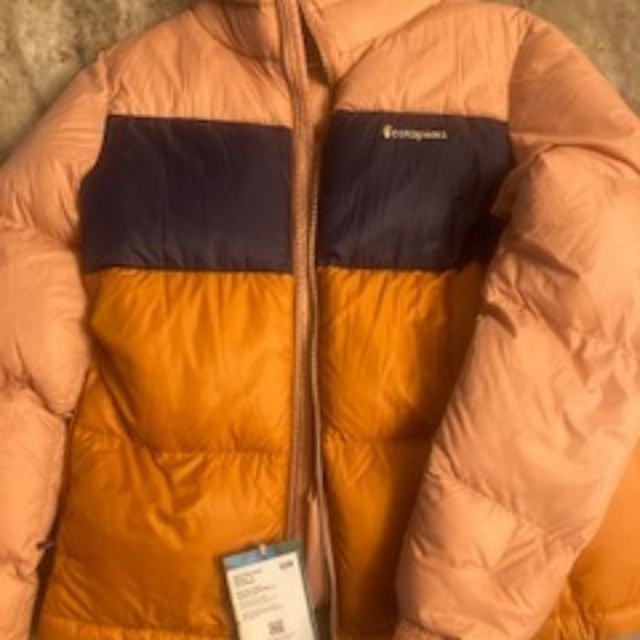 Cotopaxi coat - Picture 2 of 2